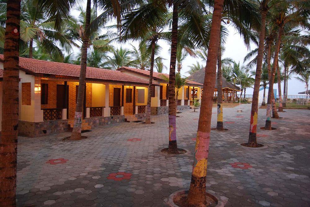 Bluebay Beach Resort Mahabalipuram Ngoại thất bức ảnh